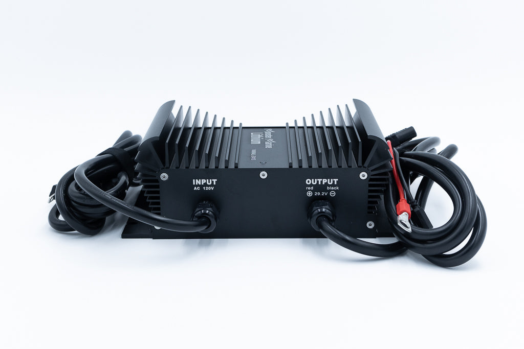 BLACK WIDOW 24V 10A Waterproof Lithium Battery Charger, view 4