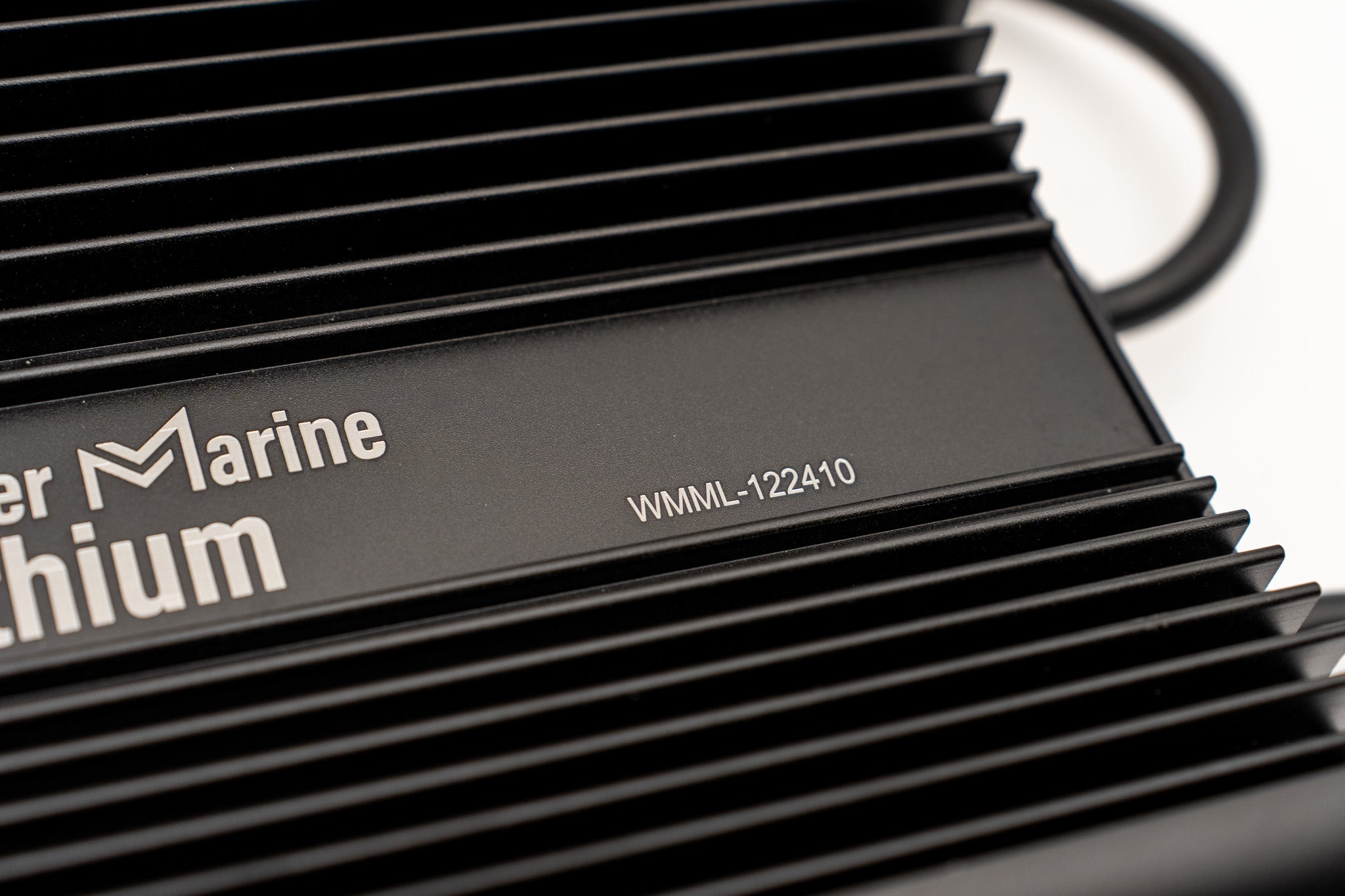 Dual 12v & 24v marine waterproof lithium charger, view 2