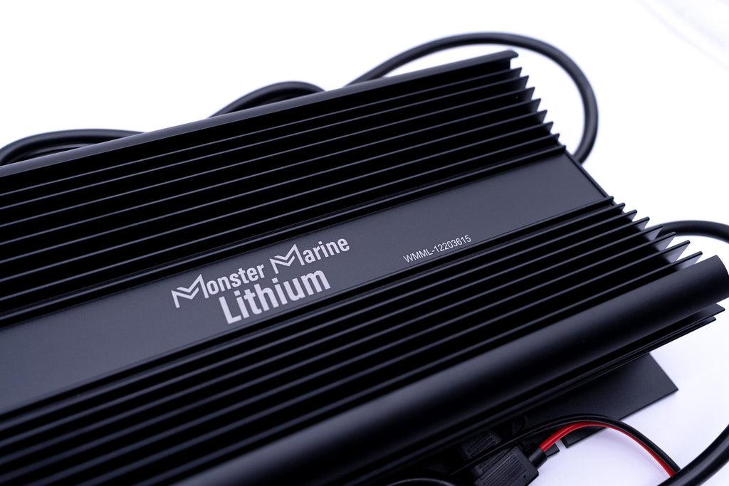 Fast Dual 12v & 36v marine waterproof AGM/Lithium charger, view 2